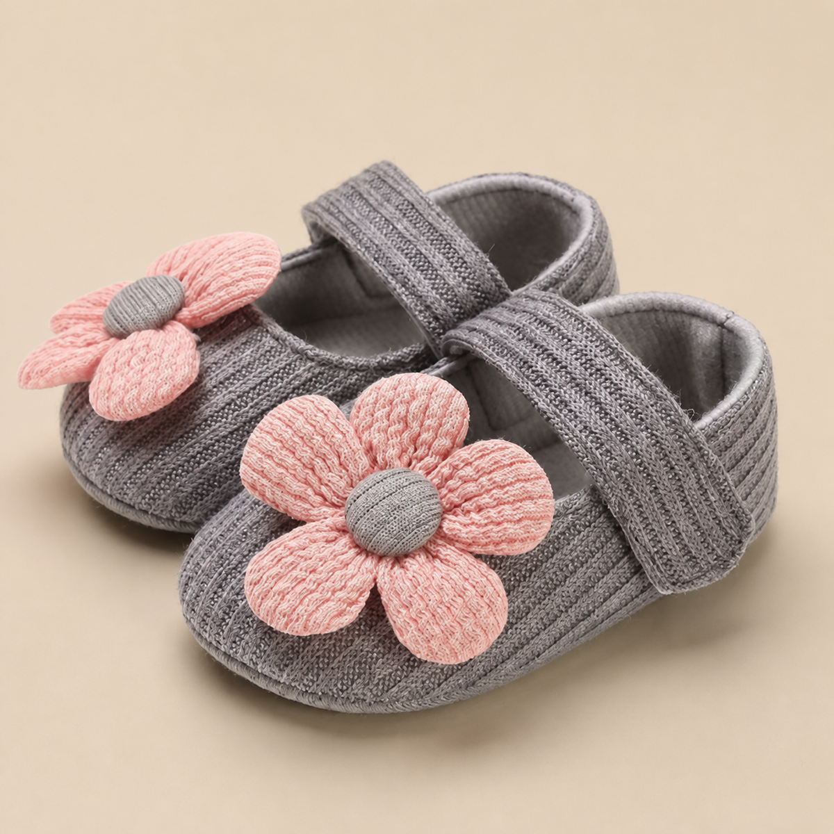 Sommer Babyschuhe mit weicher Sohle im Blumendesign