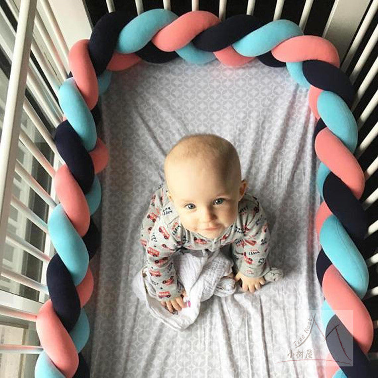 Handgewebtes Premium-Babykissen