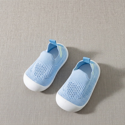 Rutschfeste Sockenschuhe für Kinder