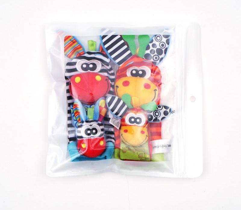 Sensorische Kuschelsocken und Greifband für Babys