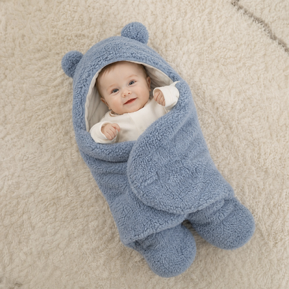 Baby Decke und Schlafanzug im Bärendesign