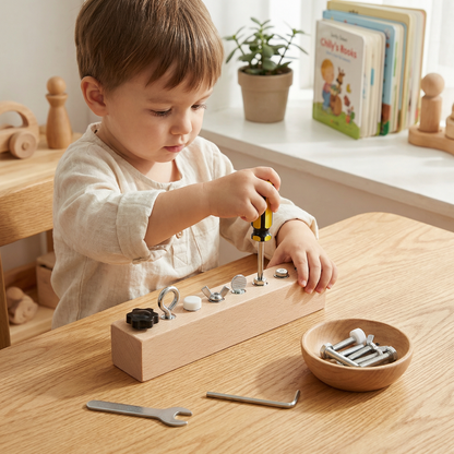 Montessori Holz-Schraubspiel – Feinmotorik & Konzentrationstraining für Kinder
