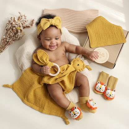 6-Teiliges Neugeborenen Geschenkbox Set  – Baby Erstausstattung