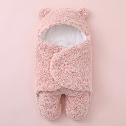 Baby Decke und Schlafanzug im Bärendesign