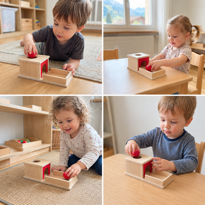 Montessori Holzbox mit Ball für Kleinkinder