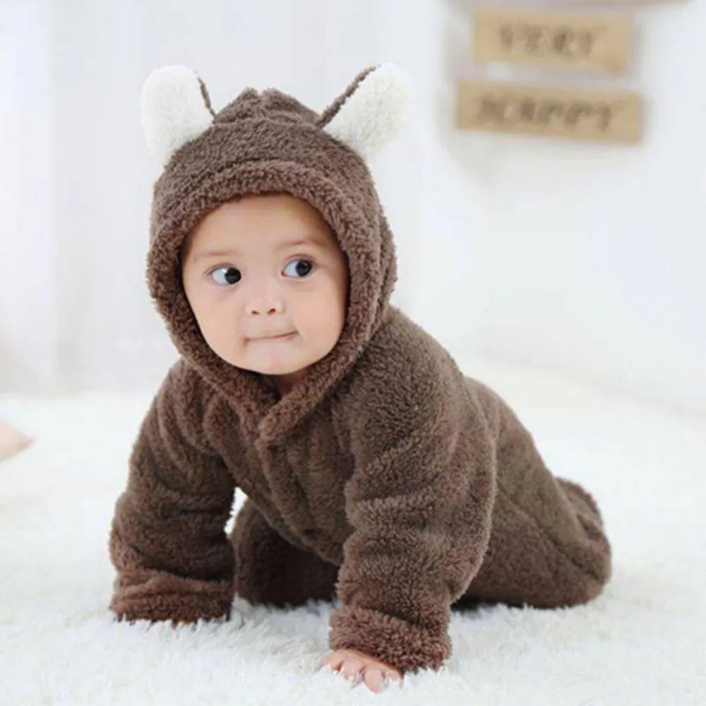 Niedlicher Baby-Body im Bären-Design