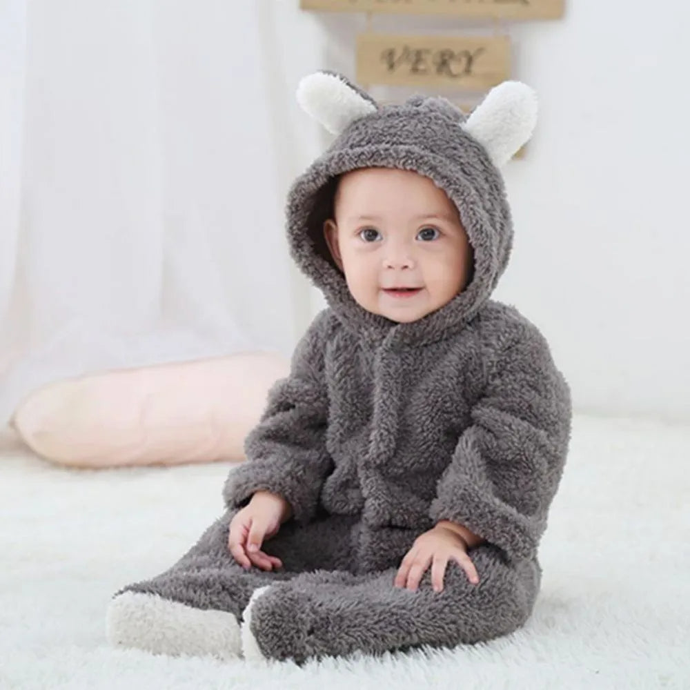 Niedlicher Baby-Body im Bären-Design