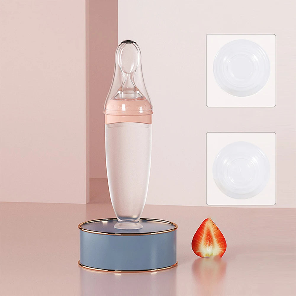 Baby-Trinkflasche mit Löffel
