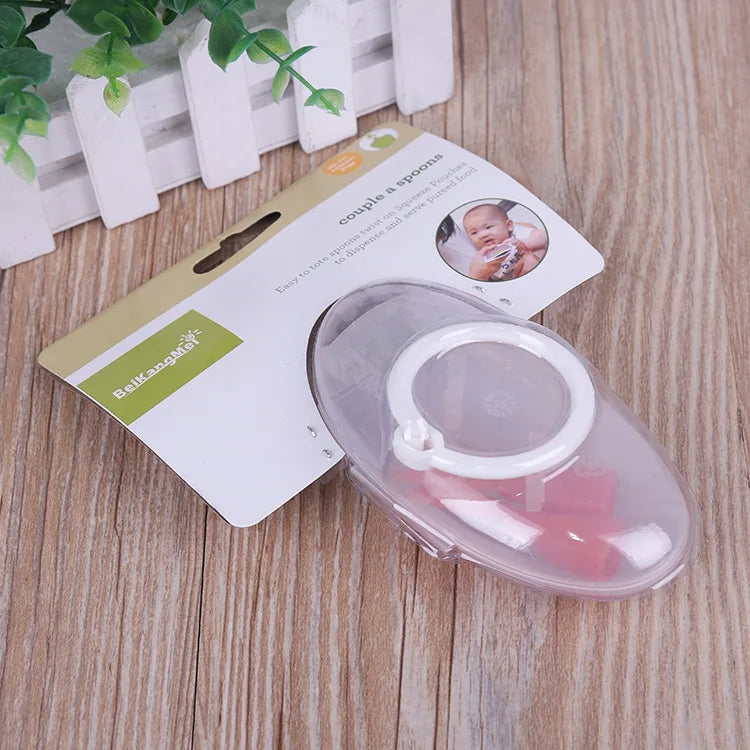 Praktischer Fruchtpüree-Zubereiter für Babys